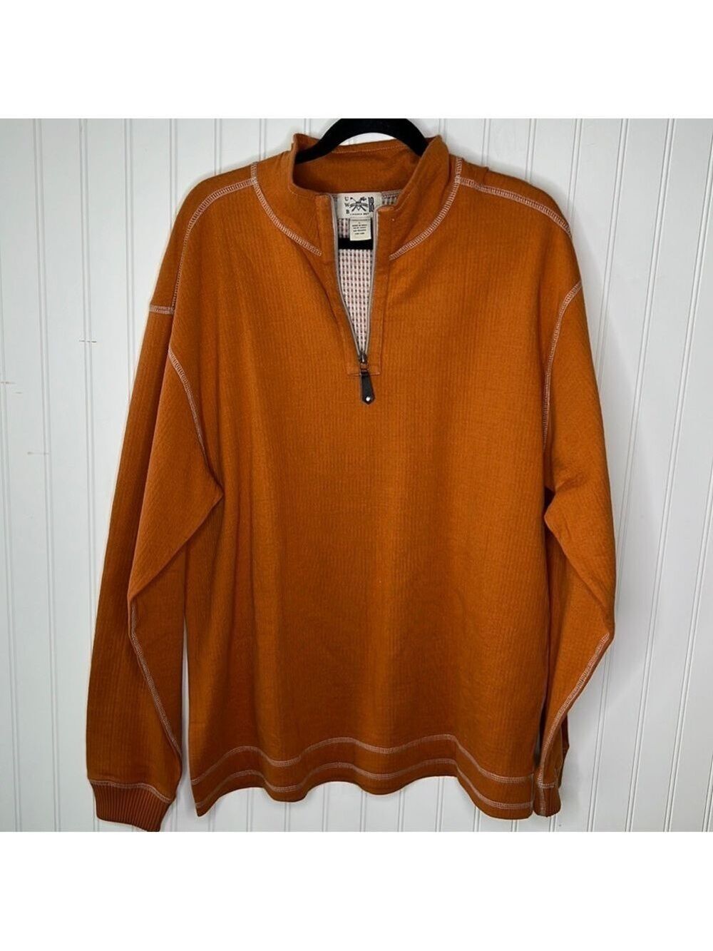Golf 1/4 zip Pull Over Size Large